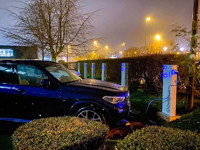 全套電氣方案護(hù)航，格亞產(chǎn)品助力法國充電樁穩(wěn)定高效運(yùn)行